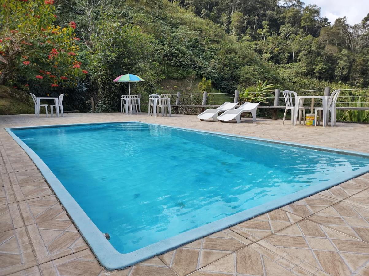 & Casas Shallon Adonai *
